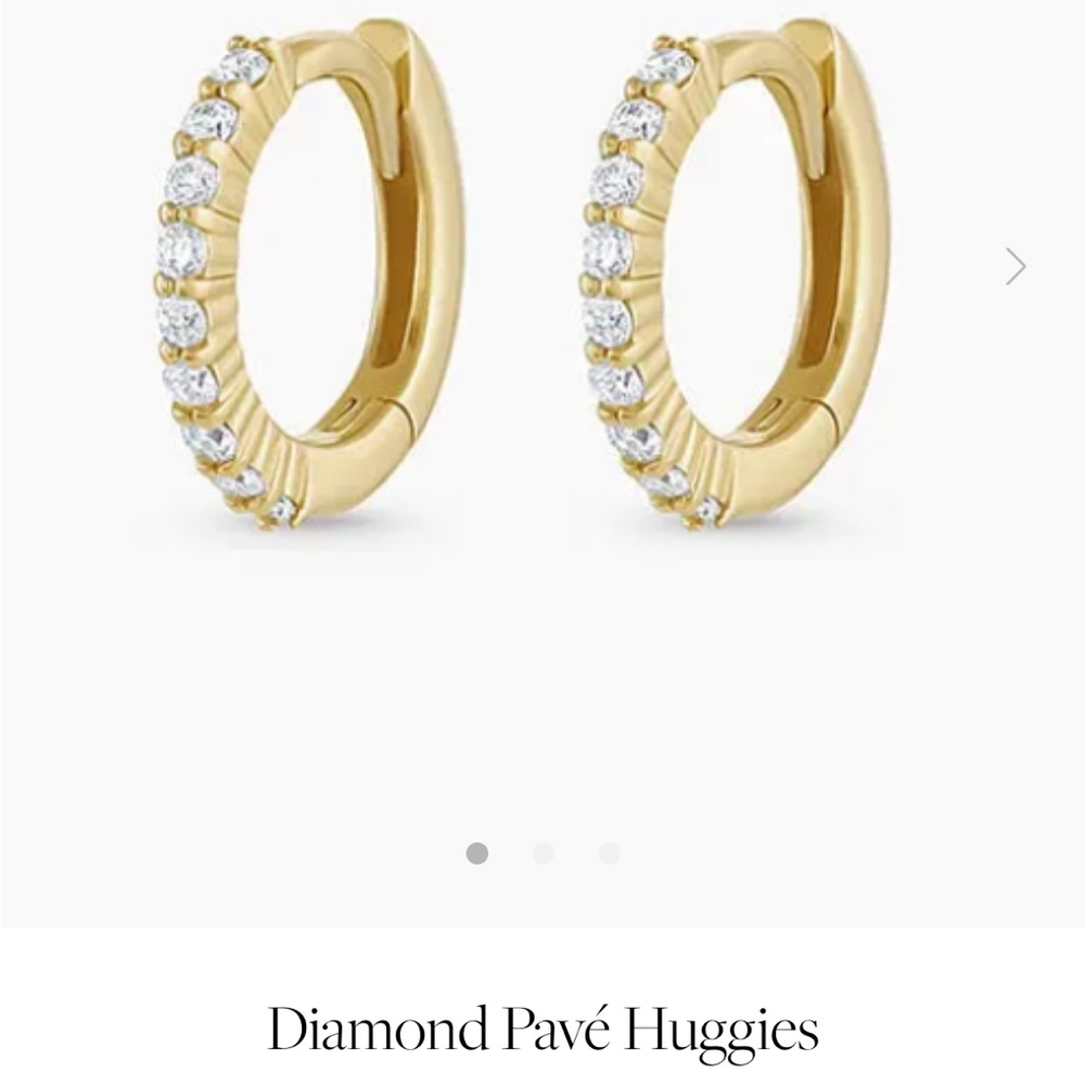 Gorjana Diamond Pavé Huggies 9mm